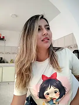 Snapshot of CelestePrince2 chatting on October 14, 10:21 pm CelestePrince2 online show from October 14, 10:21 pm