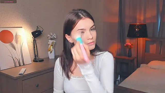 TeriRipka online show from September 12, 7:08 am