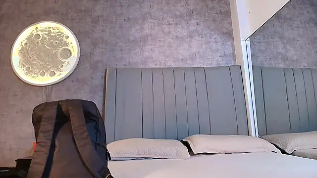 karla-ruiz online show from April 2, 11:41 am