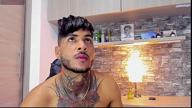 Theimperialboys  online show from October 1, 1:22 am