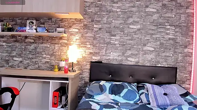 Theimperialboys  online show from December 4, 2:32 am