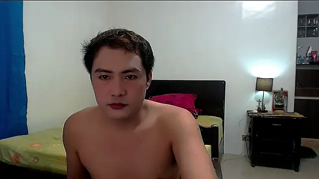 Snapshot of asianhottyboy chatting on July 17, 3:07 pm asianhottyboy online show from July 17, 3:07 pm