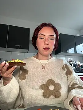 Snapshot of OliviaaFischer chatting on February 8, 11:57 am OliviaaFischer online show from February 8, 11:57 am