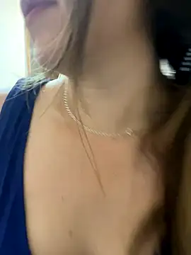 emma hot2006 online show from November 29, 6:00 pm