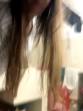 emma hot2006 online show from December 4, 11:13 pm