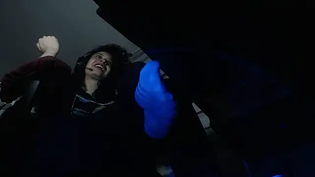 miss carmila1 online show from December 4, 10:51 pm