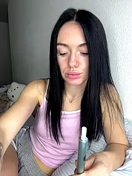 karrr  aaa online show from November 18, 9:41 pm