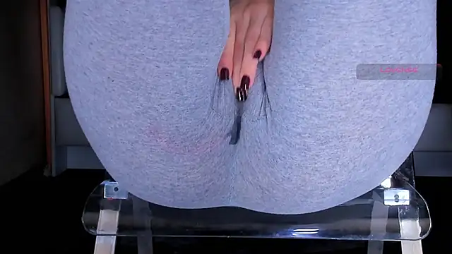 Cameltoe squirt inPants online show from April 4, 7:39 am