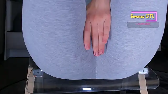 Cameltoe squirt inPants online show from July 19, 9:13 am