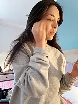 Snapshot of Alfonsina_ chatting on February 20, 9:37 pm Alfonsina online show from February 20, 9:37 pm