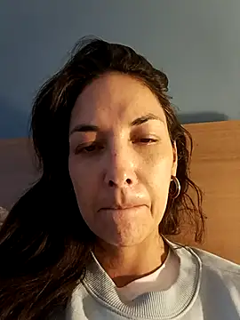 Snapshot of Alfonsina_ chatting on March 1, 11:18 pm Alfonsina online show from March 1, 11:18 pm