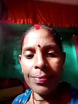 Snapshot of Suhana_pandit chatting on September 15, 2:44 am Suhana pandit online show from September 15, 2:44 am