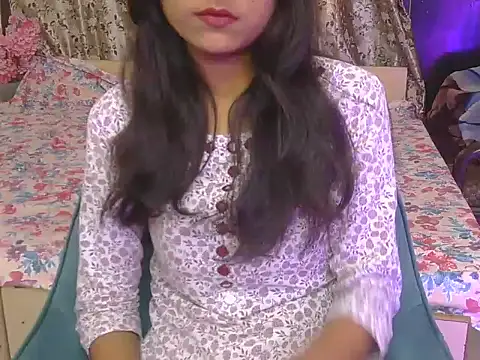 hoty-priya online show from March 18, 5:21 am