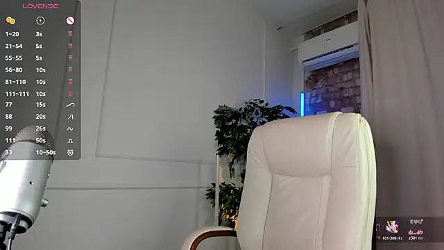 Blessed Molly online show from March 31, 7:09 am