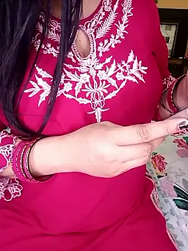 Snapshot of PRIYA_22 chatting on May 13, 3:15 am PRIYA 22 online show from May 13, 3:15 am