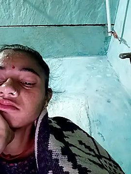 Snapshot of PoojaPleasure chatting on November 11, 7:14 pm PoojaPleasure online show from November 11, 7:14 pm