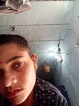 Snapshot of PoojaPleasure chatting on November 16, 6:52 am PoojaPleasure online show from November 16, 6:52 am