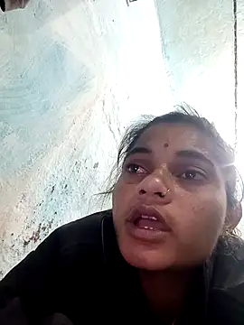 Snapshot of PoojaPleasure chatting on November 17, 7:30 pm PoojaPleasure online show from November 17, 7:30 pm