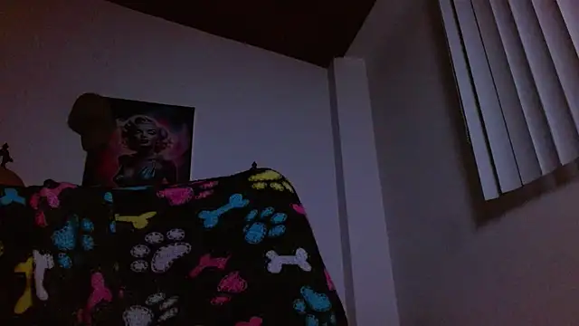 Crystal Star  online show from February 21, 8:59 am