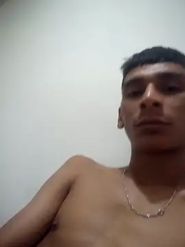 alex colombiano online show from October 21, 8:37 am