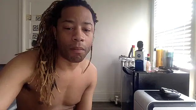 Diodre Benyoon online show from April 19, 3:44 pm