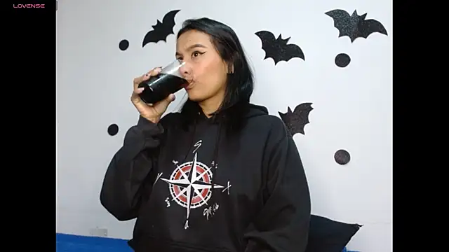 Gia Lee online show from October 24, 2:19 am