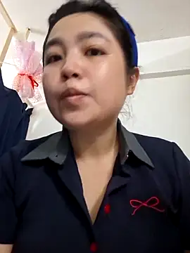 Minn-cute online show from April 5, 3:04 am