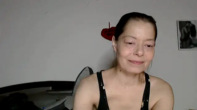 SexySarah177 online show from February 8, 9:29 pm