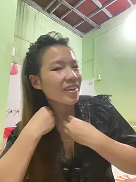 QueenLink online show from October 15, 4:29 pm