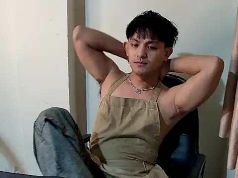 boypratama29 online show from October 15, 11:54 am