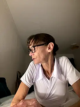 Chris06d22xh online show from October 4, 7:12 pm