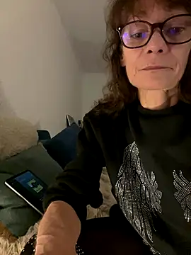 Chris06d22xh online show from October 20, 7:03 pm