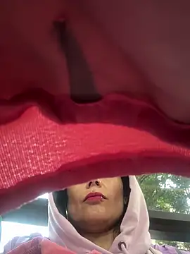 CharlotteCottin online show from March 31, 11:43 am