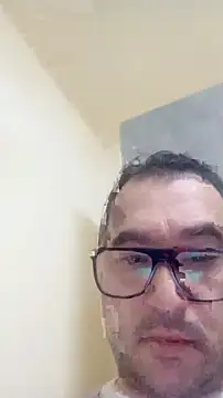 Snapshot of salvoagata1234 chatting on February 28, 11:44 am salvoagata1234 online show from February 28, 11:44 am