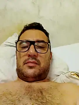 Snapshot of salvoagata1234 chatting on March 3, 8:26 pm salvoagata1234 online show from March 3, 8:26 pm