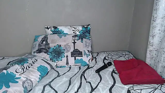 Lunalee online show from January 16, 8:24 pm