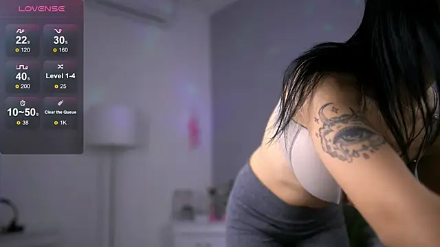 HotMollyX online show from October 29, 4:26 am