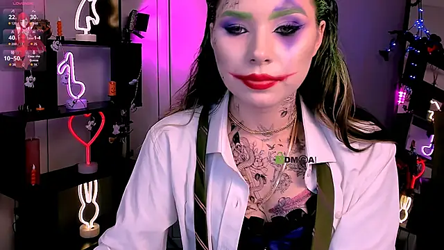 lily morty online show from October 31, 9:16 pm