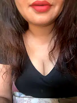 Snapshot of Bhabi_Ki_Antarvasna chatting on October 4, 9:29 am Bhabi Ki Antarvasna online show from October 4, 9:29 am