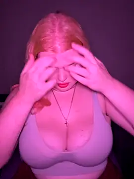 Snapshot of _Adele_Moor_ chatting on October 1, 3:51 pm  Adele Moor  online show from October 1, 3:51 pm