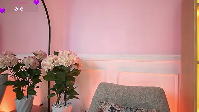 MilaCrave online show from March 10, 12:21 pm