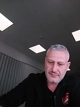 Hisnimin online show from May 9, 9:31 pm