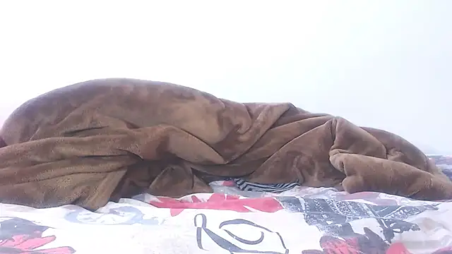 TALLHORNYBEAR online show from September 17, 8:49 am