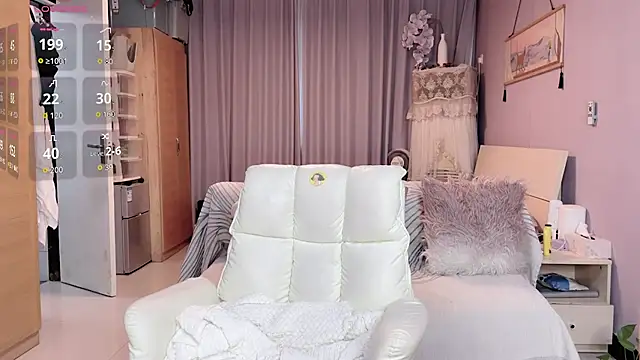 Y2Luvk online show from October 2, 10:50 pm