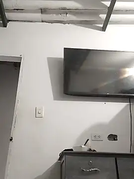 hoteder online show from November 30, 1:09 am