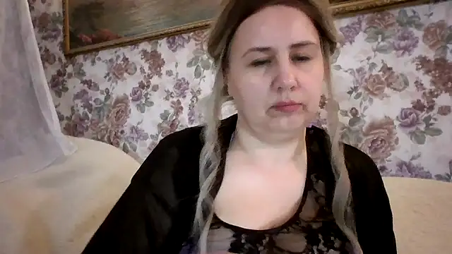 Snapshot of LustyyX chatting on April 22, 4:08 pm LustyyX online show from April 22, 4:08 pm