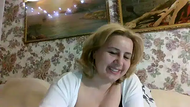 Snapshot of LustyyX chatting on April 29, 6:03 pm LustyyX online show from April 29, 6:03 pm