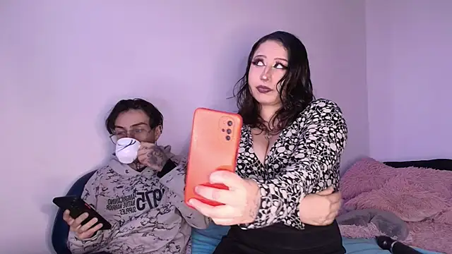 annyharriis online show from July 27, 9:44 pm