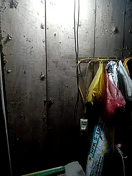Snapshot of Ruaiuoi chatting on April 23, 12:40 pm Ruaiuoi online show from April 23, 12:40 pm