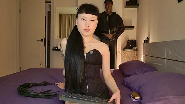 Snapshot of PurpleD1va chatting on September 29, 2:44 pm PurpleD1va online show from September 29, 2:44 pm